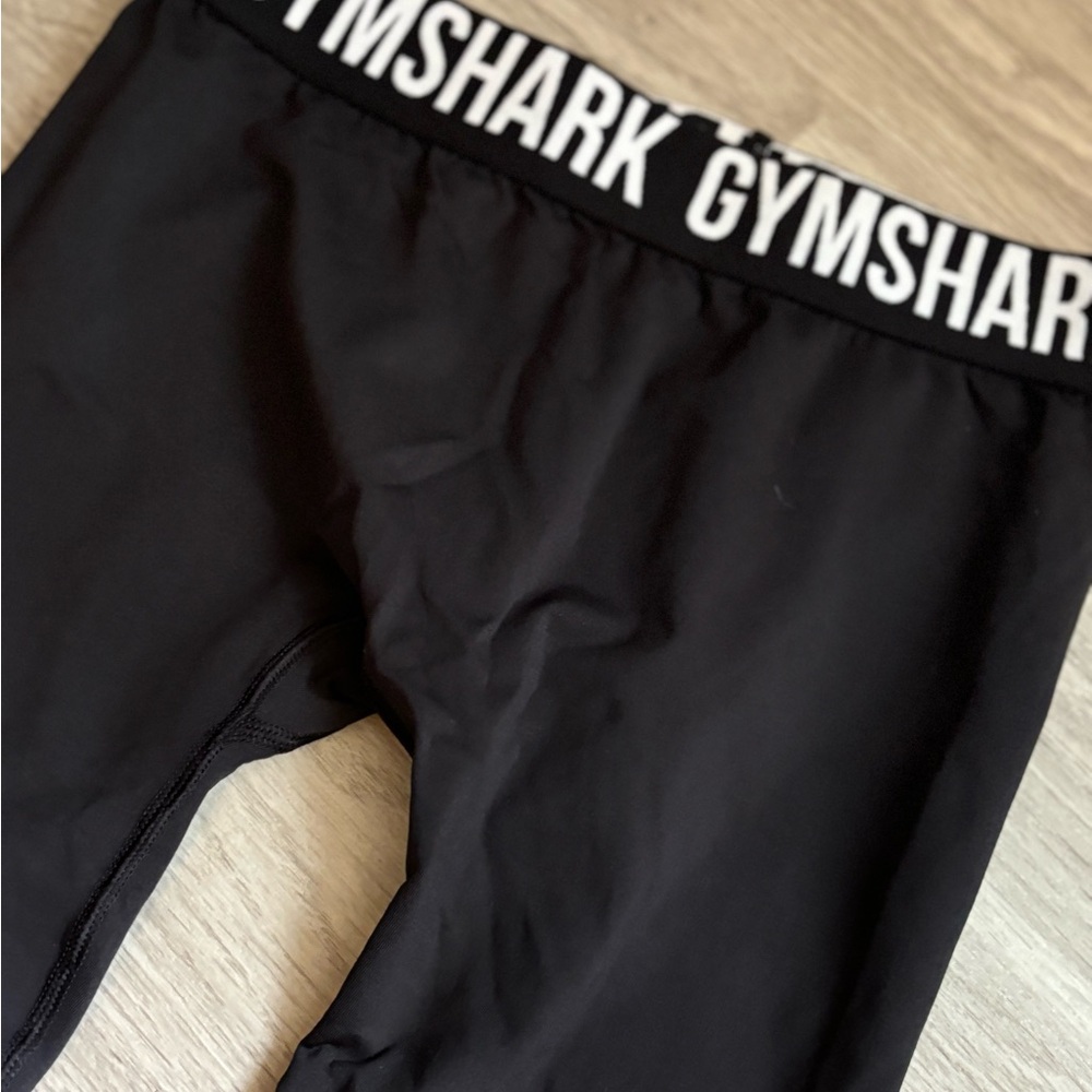 Gym Shark  Capri leggings -Medium